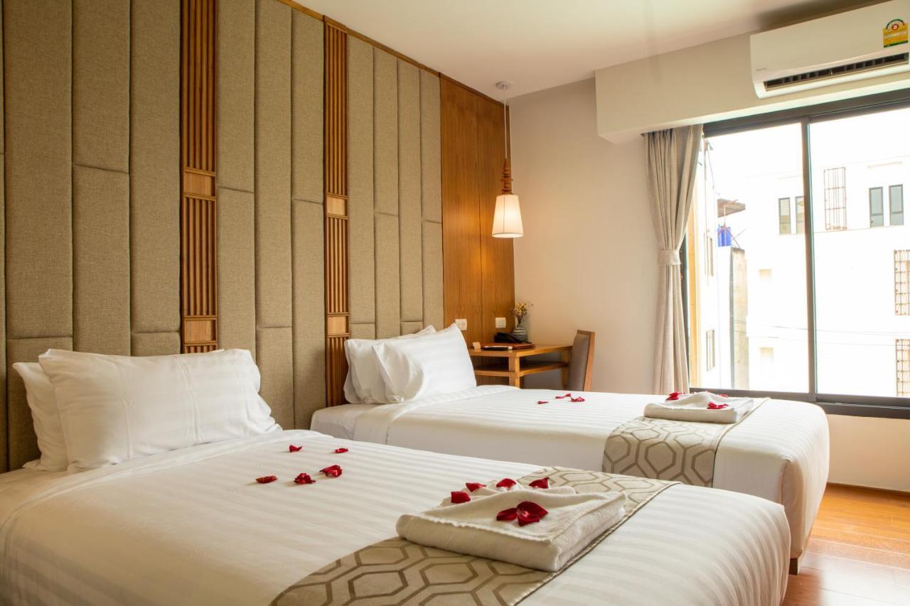 Lanna Thaphae Hotel Чиангмай Экстерьер фото